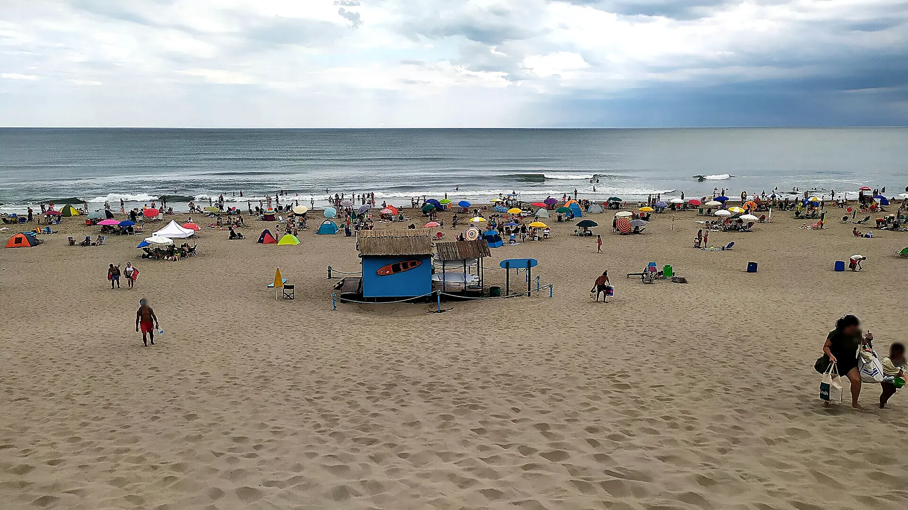 La playa de Mar de las Pampas desde el médano